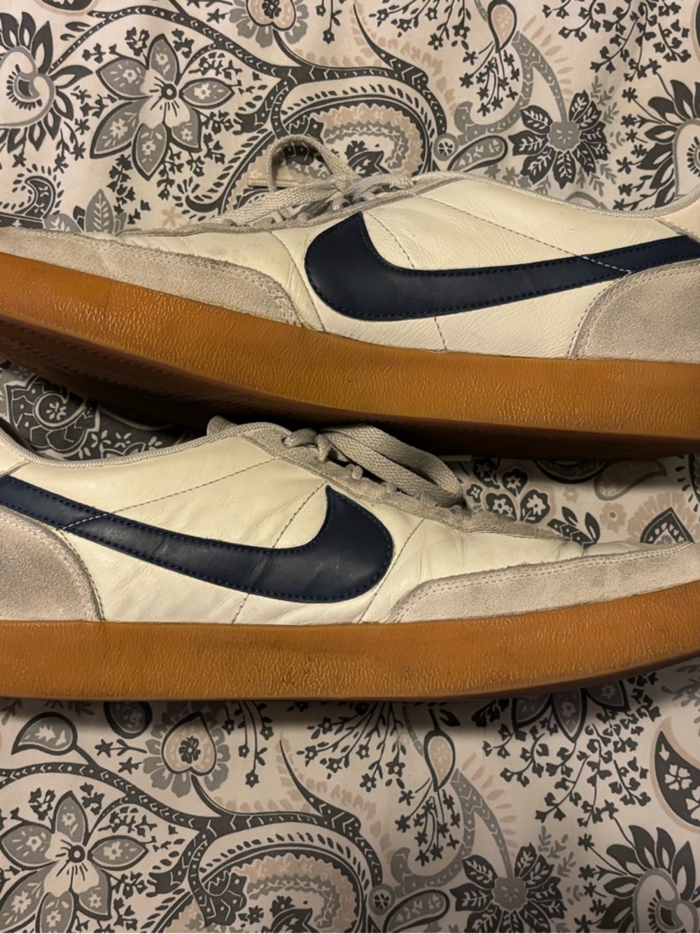 Nike Killshot Men’s White Leather Sneakers with Navy Swoosh and Gum Sole